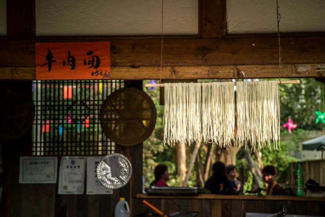 风居住的街道二胡谱_二胡独奏风居住的街道曲谱_二胡风居住的街道钢琴伴奏谱