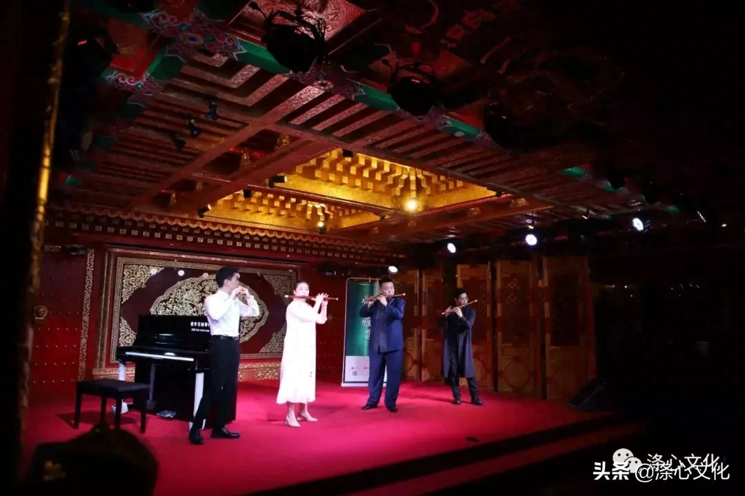 年会适合表演的二胡曲_年会二胡曲表演适合什么曲子_年会二胡曲表演适合什么歌