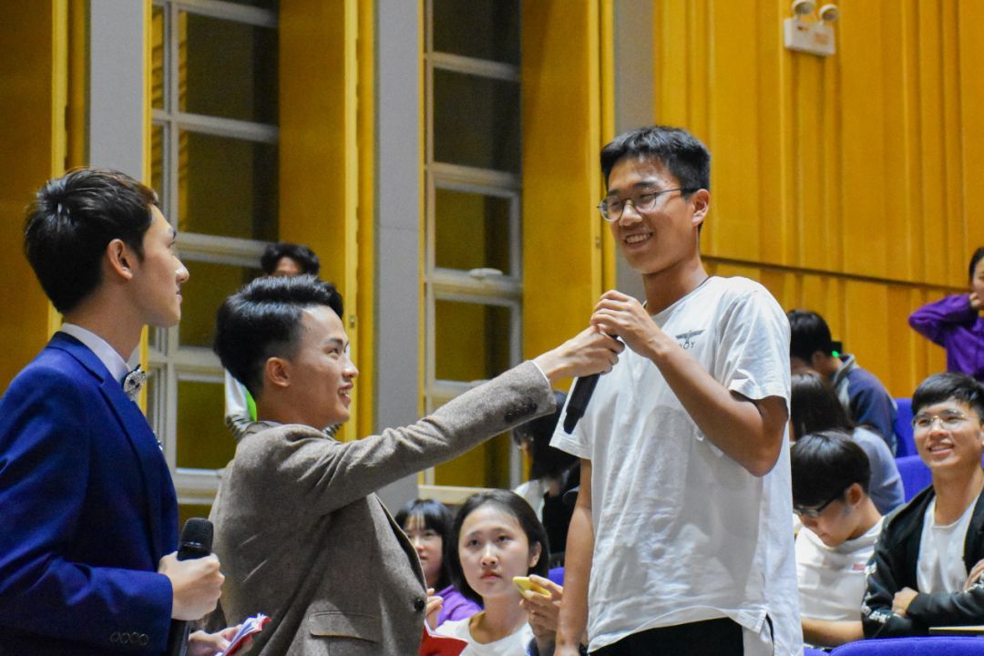 圆号好学还是萨克斯好学_萨克斯圆号合奏歌曲谱子_圆号和萨克斯哪个好听