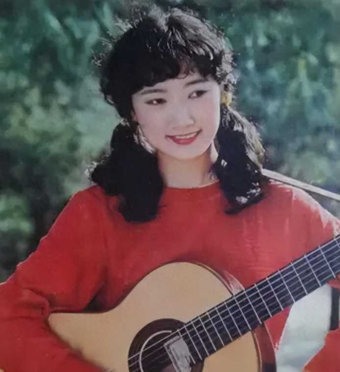 二胡独奏曲女儿情曲_二胡独奏女儿情歌_好听的钢琴曲女儿情二胡曲