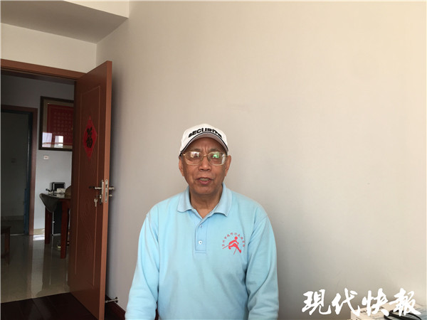 当代阿炳：77岁老人视力近乎为零，靠“闻”谱记下上千首二胡琴谱