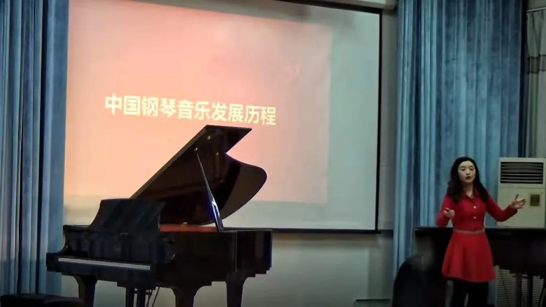 钢琴曲的前奏_钢琴曲前奏怎么编的_钢琴前奏曲编曲是什么