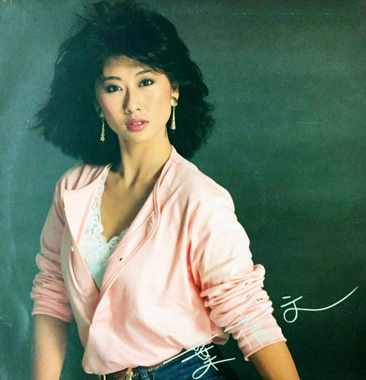 刘德华30年前唱歌曲曲谱_刘德华歌曲歌谱_刘德华唱歌曲曲谱前年的歌