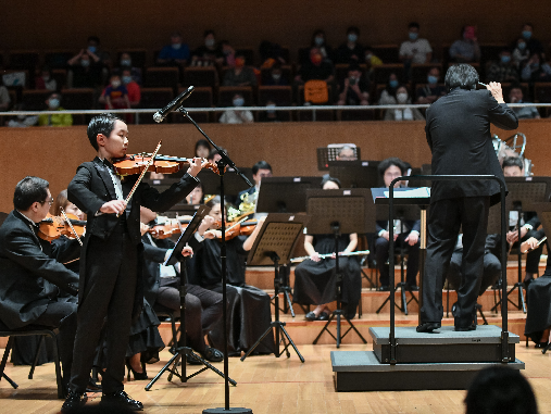 演奏优美时光曲谱萨克斯版_优美的晨曲萨克斯_萨克斯演奏优美时光曲谱