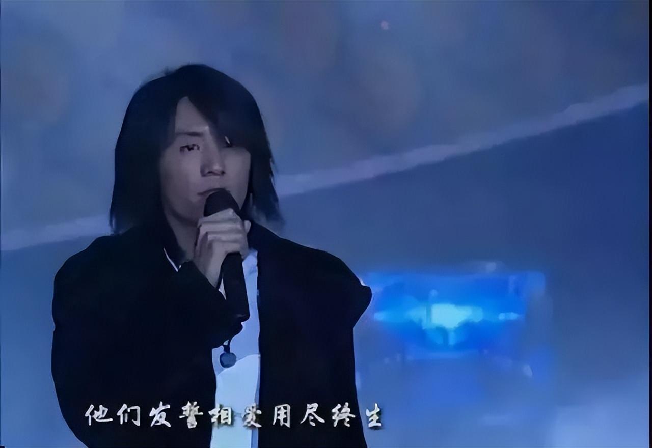 吉它独奏鸽子_吉他曲《鸽子》_吉他曲鸽子