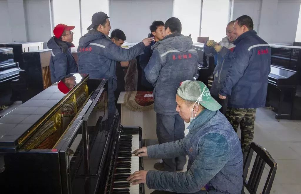 钢琴曲海上钢琴师视频_海上钢琴师演奏视频_海上钢琴师钢琴曲