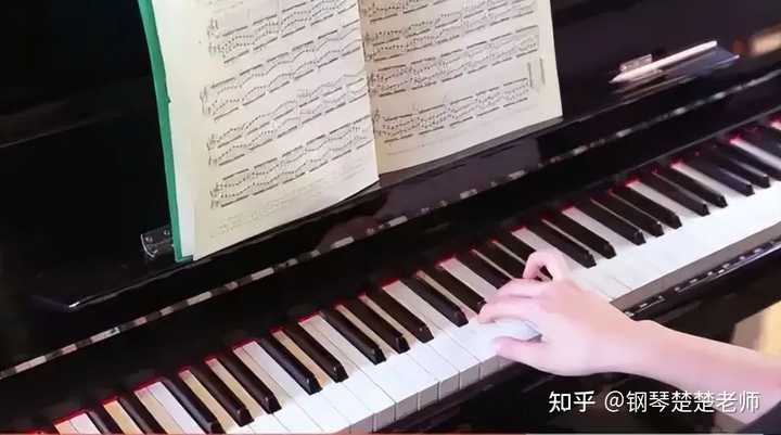 著名钢琴曲_钢琴曲著名的勃拉姆斯摇篮曲_钢琴曲著名作家