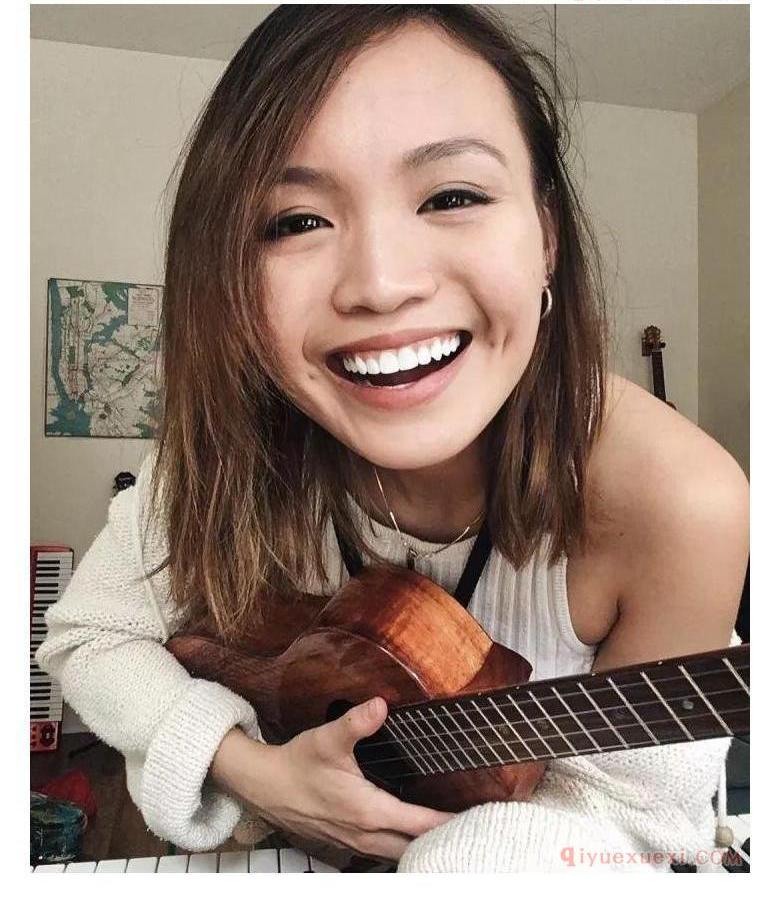 笑靥如花的Ukulele Girl — Nix Tan（附Despacito尤克里里曲谱节奏型）