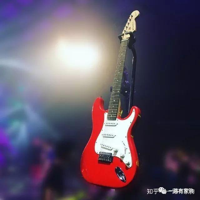 经典老歌黄家驹_黄家驹曲谱大全单音版_黄家驹十大经典歌曲曲谱