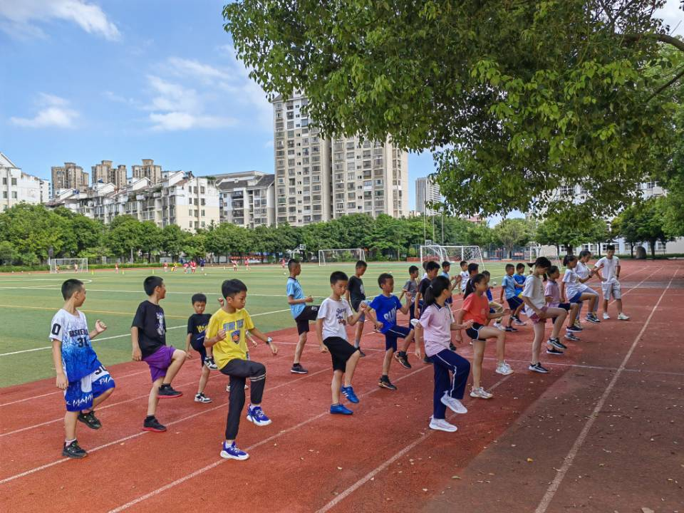 教学尤克里里视频教程_尤克里里初步教学_尤克里里教学