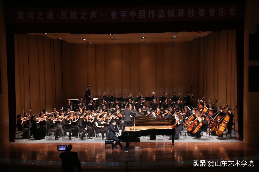 钢琴演奏曲黄河大合唱_钢琴曲黄河大合唱_黄河大合唱钢琴曲