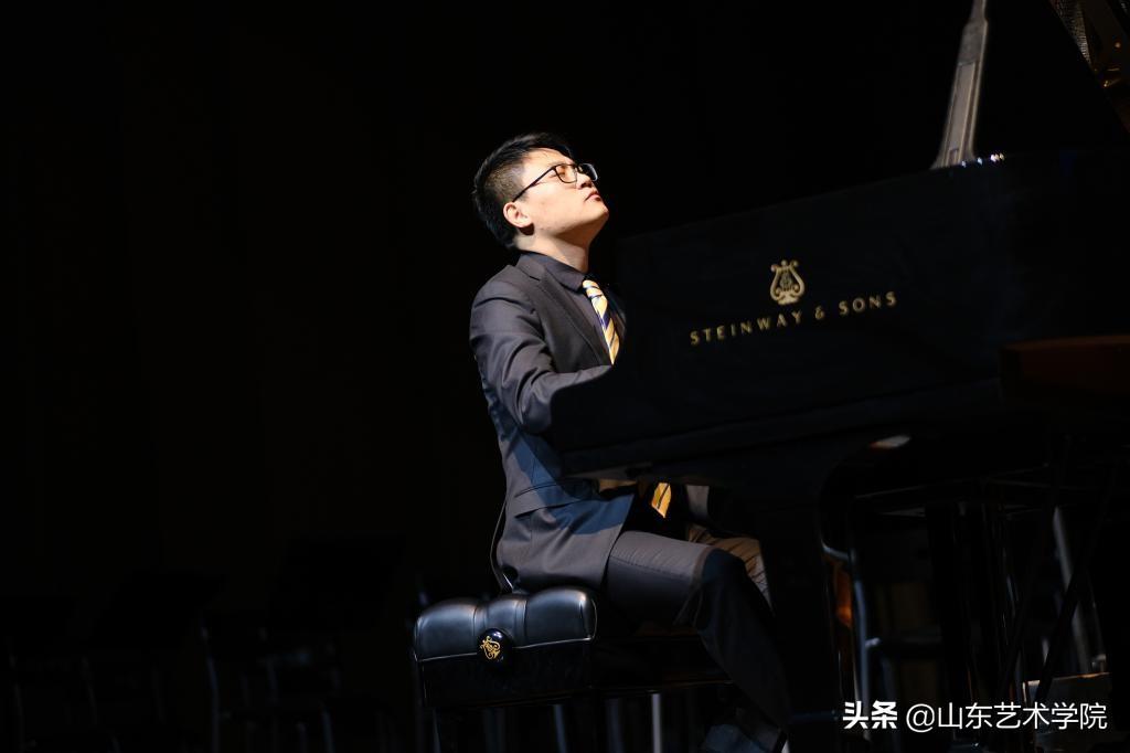 钢琴演奏曲黄河大合唱_黄河大合唱钢琴曲_钢琴曲黄河大合唱