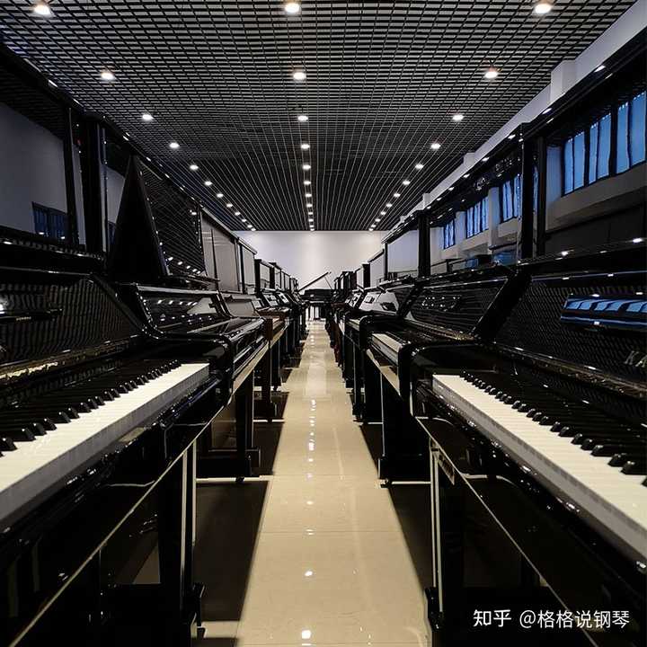 忧伤钢琴曲编剧是谁_忧伤钢琴曲编曲是谁_怎么编忧伤的钢琴曲