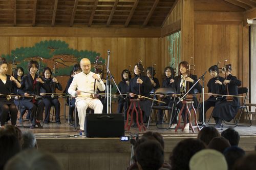 赵本山赛马二胡独奏视频_二胡曲赛马独奏赵本山_赵本山二胡演奏赛马