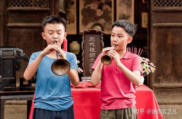 凤舞钢琴曲_百鸟朝凤钢琴曲_钢琴曲雀鸟